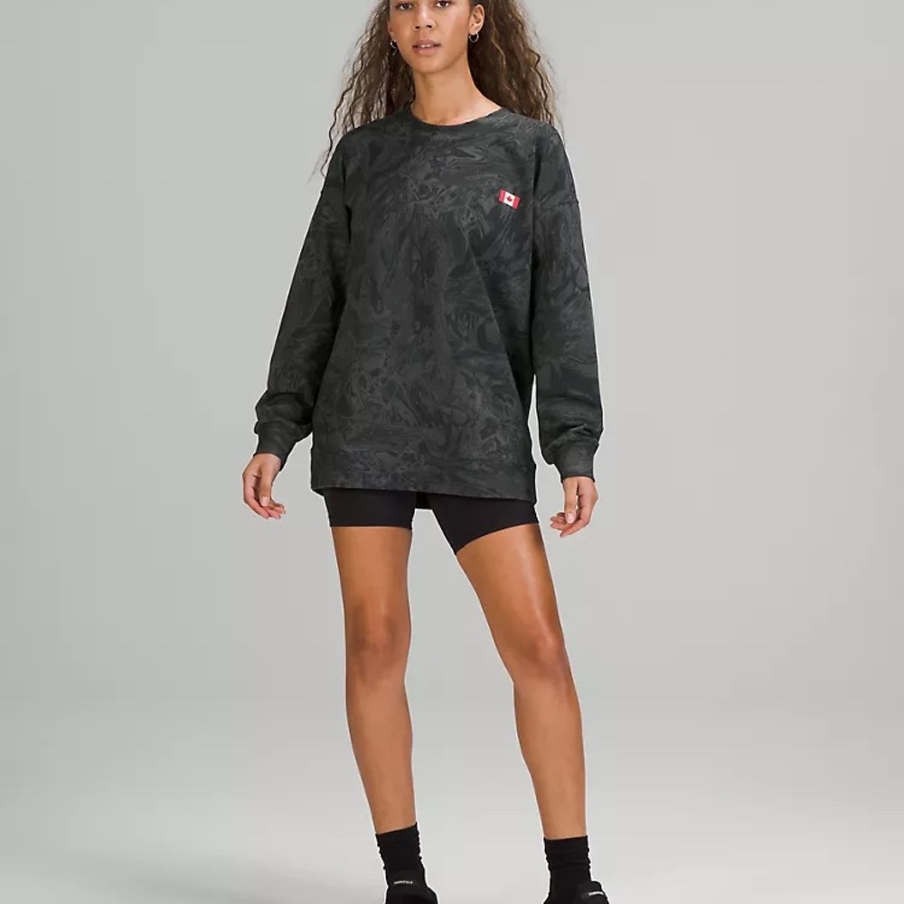 lululemon (18) Perfectly Oversized Crew Justin Broadbent collections